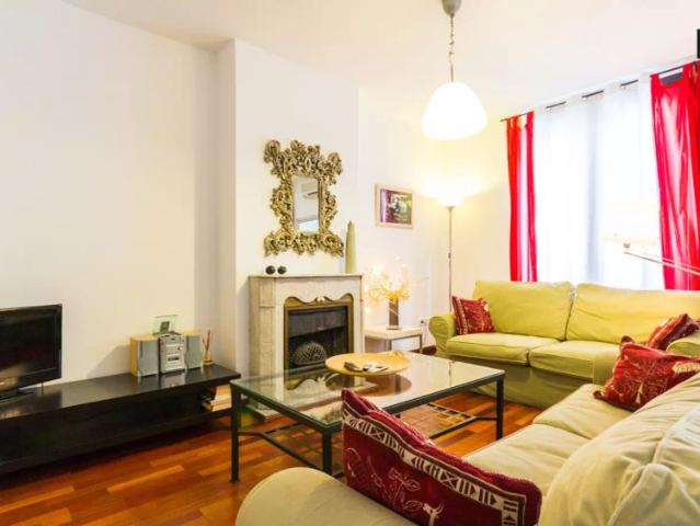 Fantastic 1 bedroom apartment with AC in Malasaña, all utilities included
