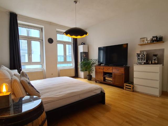 Fantastic 2 bedroom apartment in the heart of Frankfurt, Frankfurt Amsterdam Apartments for Rent