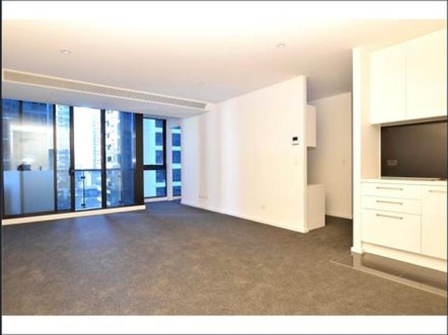 Fantastic 2 bedroom apartment in this stylish building