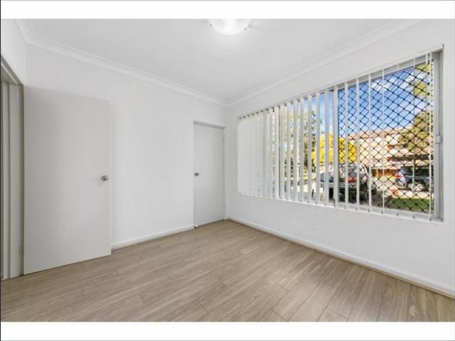 Fantastic 2 bedroom apartment is ideally positioned opposite Westmead Train Station!