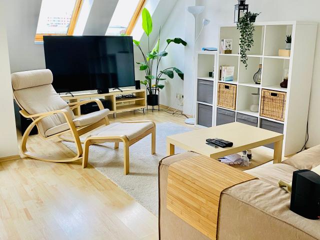 Fantastic 2 room attic apartment with terrace, Berlin Amsterdam Apartments for Rent