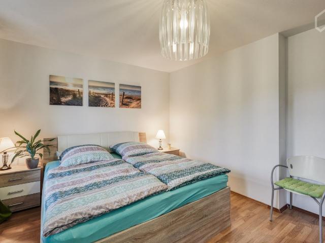 Fantastic 2 room Apartment with Balcony, very Central, newly renovated, Leipzig Amsterdam Apartments for Rent