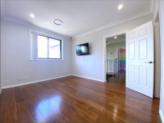 Fantastic 4 bed in Convenient Location