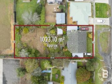 FANTASTIC COMMERCIAL 1 ZONE OPPORTUNITY IN THE HEART OF DAYLESFORD