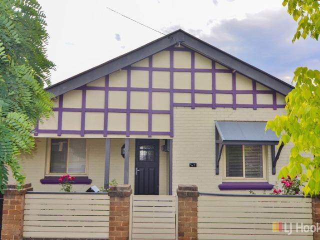 FANTASTIC CENTRAL LOCATION