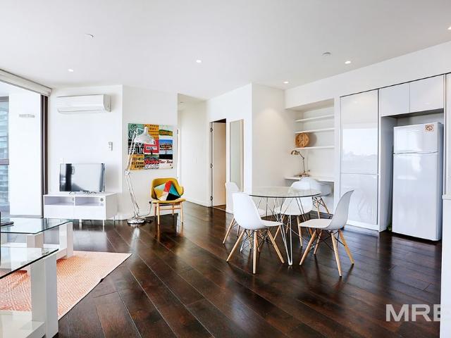 Fantastic city views & in a super convenient location