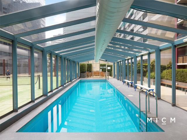 Fantastic and spacious 3 bedroom apartment with modern features
