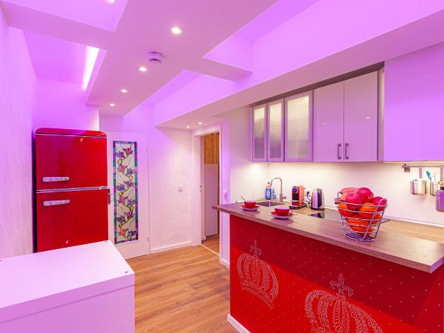 Fantastic apartment in the heart of Cologne, Koln Amsterdam Apartments for Rent
