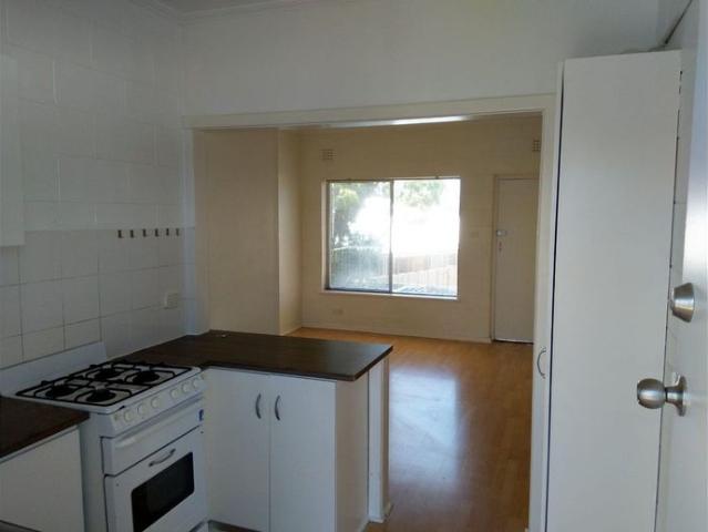 Fantastic Beach Side Unit Available Now!