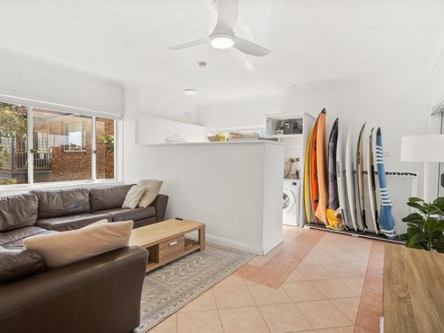 Fantastic Beachside Apartment