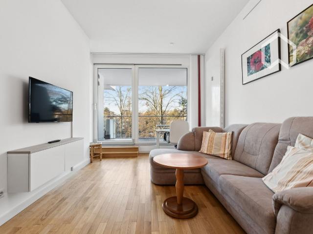 Fantastic, bright apartment, Berlin Amsterdam Apartments for Rent