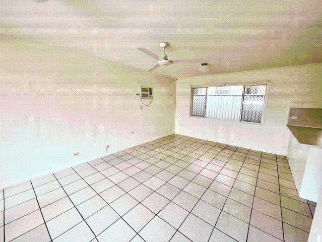Fantastic duplex so close to the heart of Nobbys!