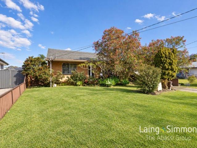 Fantastic Family Home with a Pool and Exciting Future Potential!