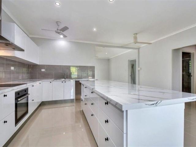 Fantastic Family Home with Great Outdoor Areas and Plenty of Space Throughout