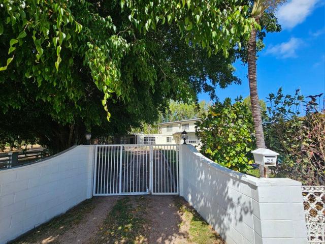 FANTASTIC FAMILY HOME WITH POOL & SOLAR.
