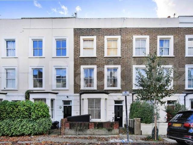 Fantastic first floor one double bedroom apartment within a period building