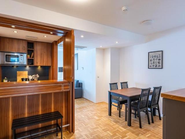 Fantastic flat in popular area, Vienna Amsterdam Apartments for Rent