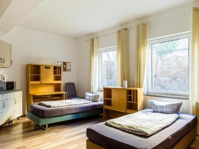 Fantastic home in Chemnitz, Chemnitz Amsterdam Apartments for Rent