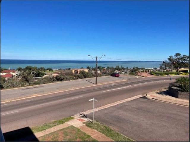 FANTASTIC OCEAN VIEWS