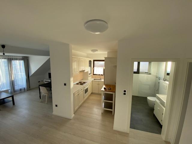 Fantastic, lovely studio in quiet street, Koln Amsterdam Apartments for Rent