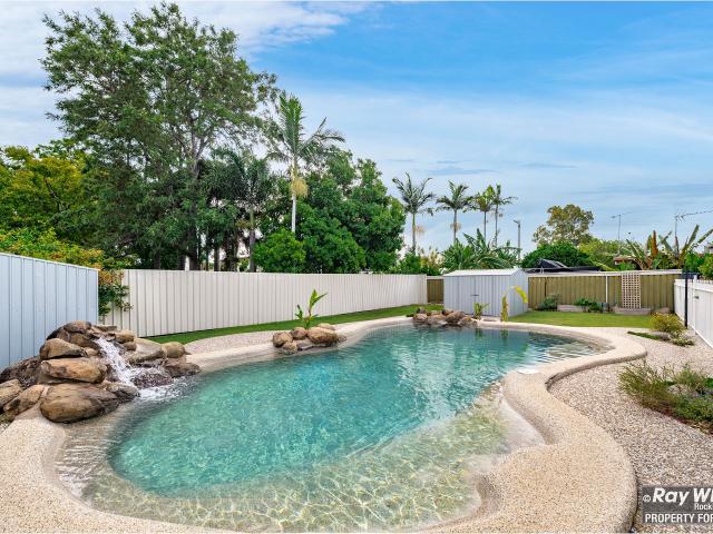 Fantastic Lowset Home with Inground Pool + SOLAR in Norman Gardens…