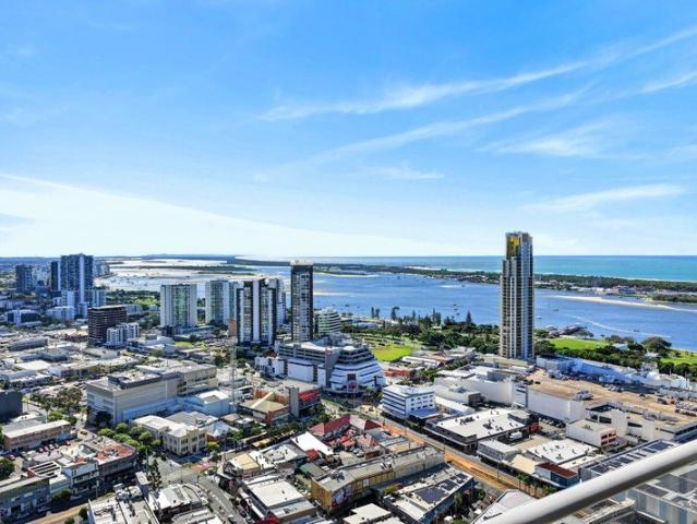 Fantastic Location and Superb Ocean Views!
