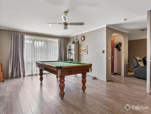 Fantastic Location with Everything Right at Your Doorstep
