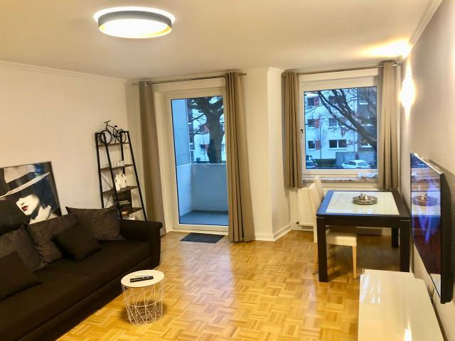Fantastic loft Hannover Vahrenwald List Balcony, Hannover Amsterdam Apartments for Rent