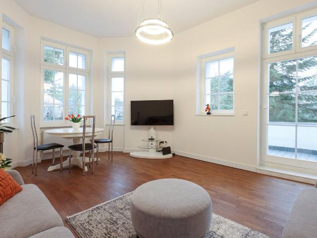 Fantastic & spacious apartment in, Berlin Amsterdam Apartments for Rent
