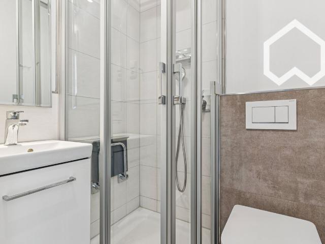 Fantastic & spacious loft located in Köln, Koln Amsterdam Apartments for Rent