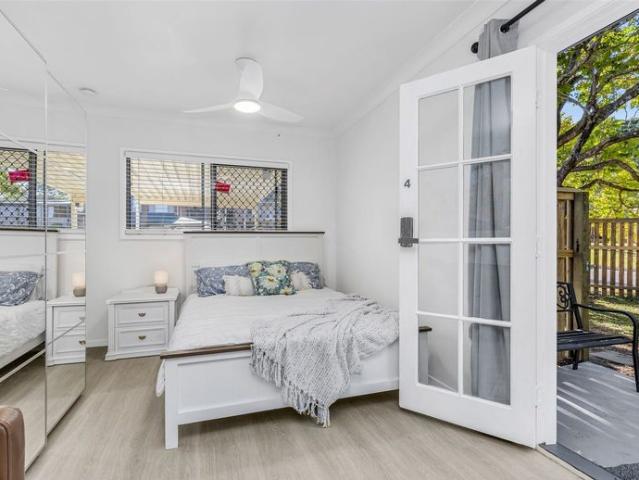 FANTASTIC STUDIO UNIT IN LABRADOR
