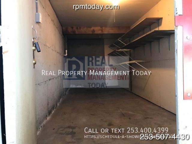 Fantastic Storage Unit in Spanaway!