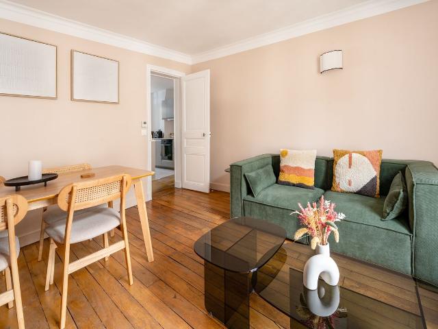 Fantastic suite close to city center, Paris Amsterdam Apartments for Rent
