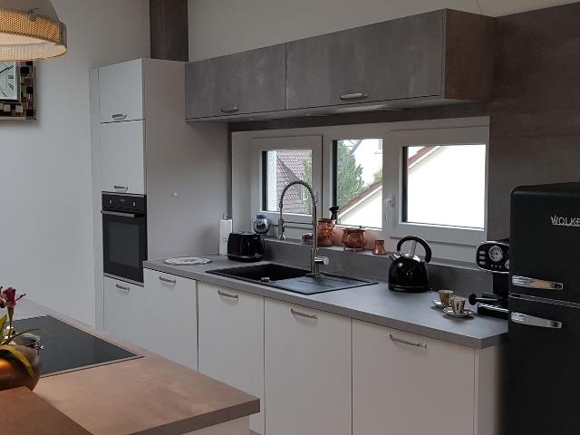 Fantastic Penthouse Apartment 72m² with upscale furniture in Frankfurt Bockenheim Ginnheim, Frankfurt Amsterdam Apartments for Rent