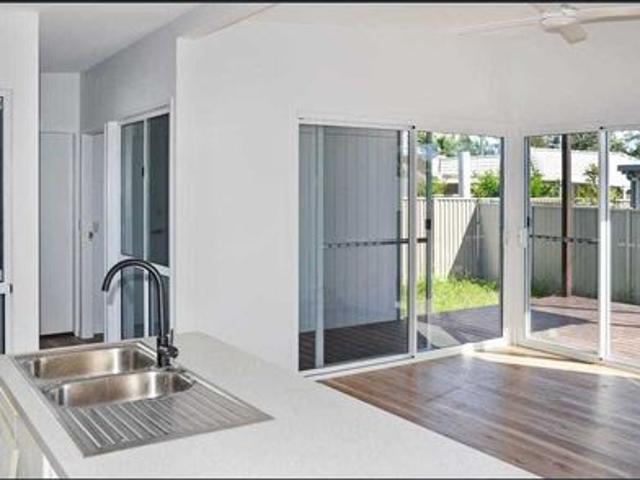 Fantastic Rare Rental Opportunity 2 Separate Dwellings