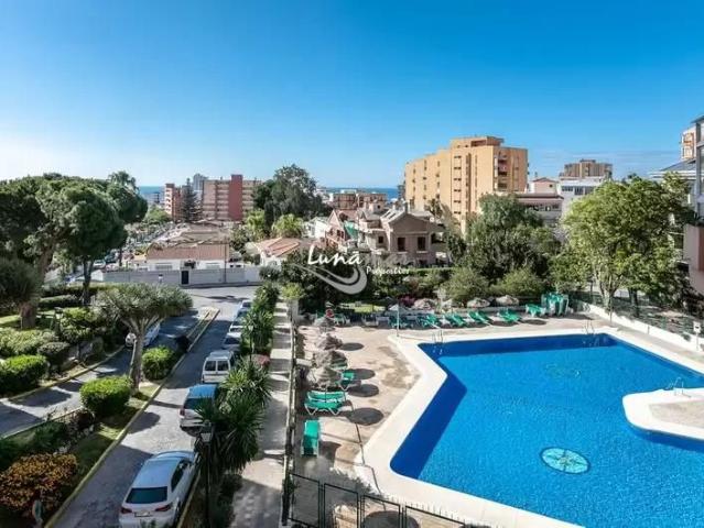 FANTASTIC RENOVATED 1 BEDROOM APARTMENT