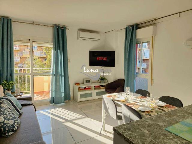 FANTASTIC RENOVATED 1 BEDROOM APARTMENT