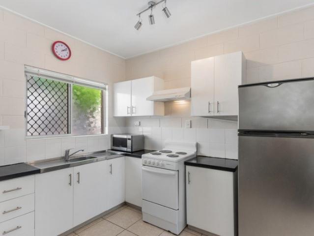 Fantastic West End Unit Private One Bedroom !