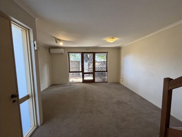 Fantastic Townhouse 6 Month lease