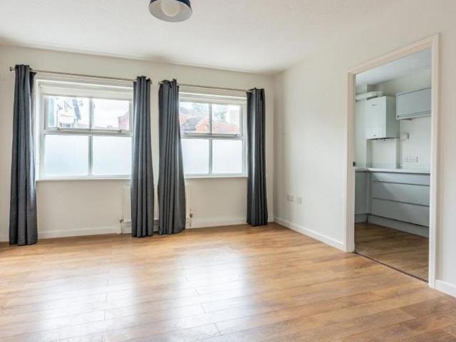Fantastic two bedroom property in the heart of Montpelier