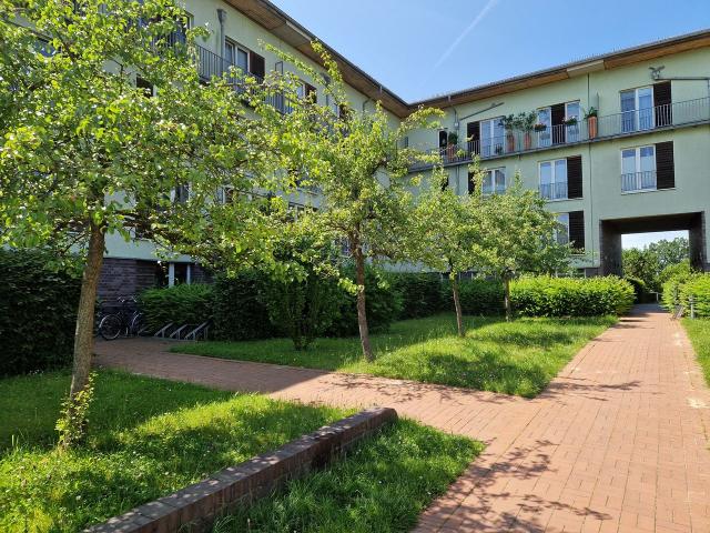 Fantastic und exclusive studio apartment in the center of Französisch Buchholz, Berlin, Berlin Amsterdam Apartments for Rent