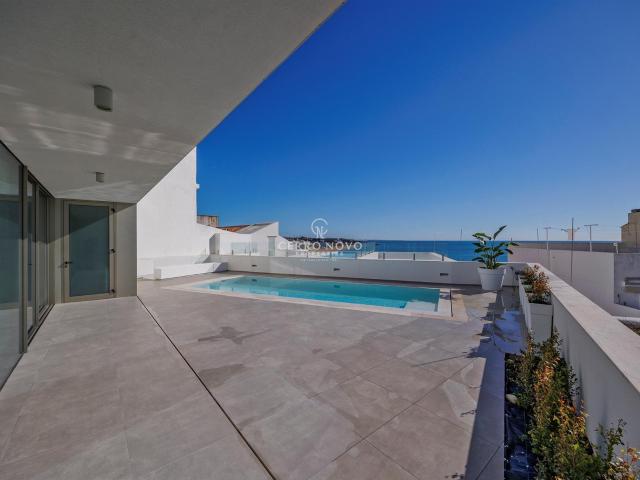 Fantástica moradia com Piscina Privada e Vista Mar na Baixa. 214m² Albufeira e olhos de água