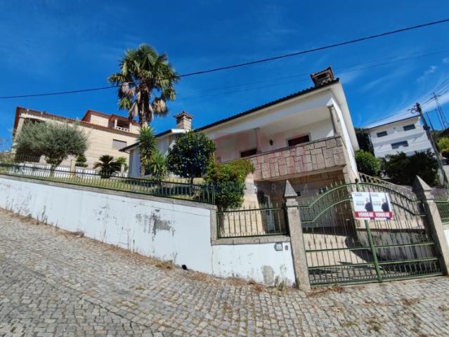 Fantástica Moradia Isolada T3 em Joane Vila Nova de Famalicão