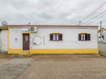 Fantástica moradia pronta a entrar com três quartos no conce. 91m² Serpa Salvador e Santa Maria