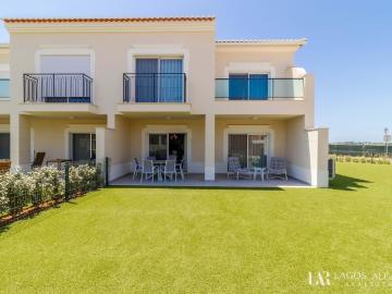 Fantástica moradia T3+1 Townhouse em Bayview Village, Boavis. 252m² São Gonçalo de Lagos