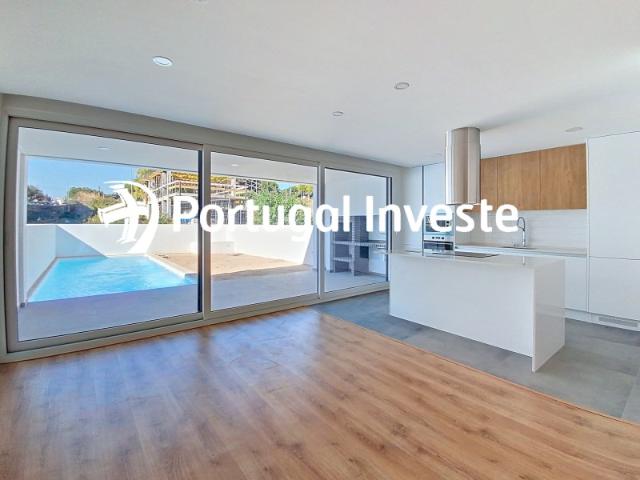 Fantástica Moradia T3 com piscina Quinta da Amizade Setúbal