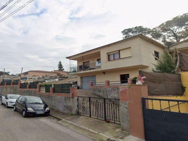FANTÁSTICA CASA OKUPADA en Calle Dels Eucaliptus Nº 60 Maçanet de la Selva Girona