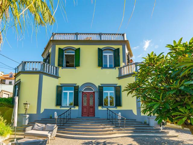 Fantástica Quinta com Vista deslumbrante para a Baía do Func. 269m² Santa Luzia Funchal