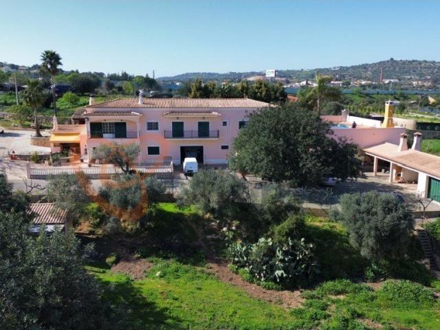 Fantástica Quinta para venda em Paderne, Albufeira 259m² Paderne