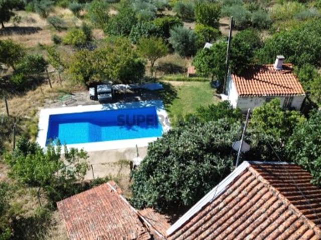 Fantástica Quintinha T2+2 com piscina